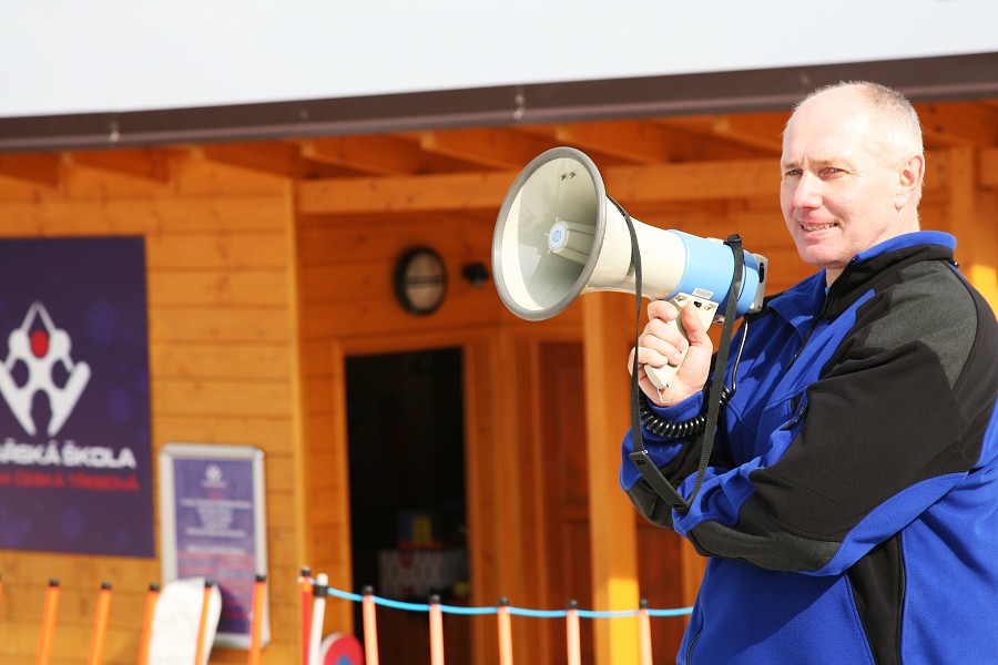 Moder�tor Honza Betlach