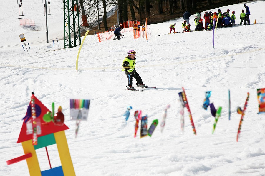 Slalom s p�ekvapen�m v c�li