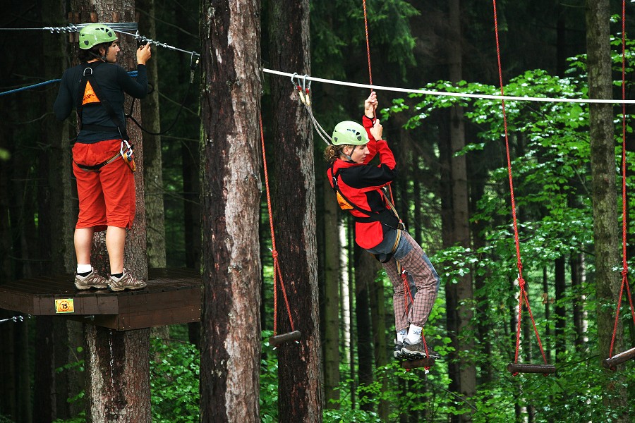 16-Dřevěné třmeny 